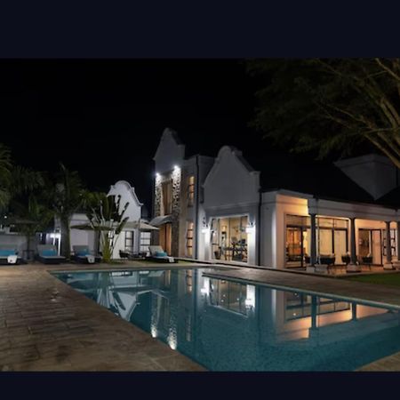 Ezulwini Villa Hotel Harare Eksteriør billede